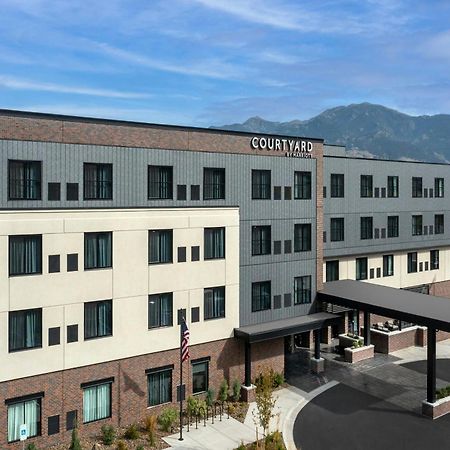Courtyard By Marriott Bozeman Hotel Exterior photo