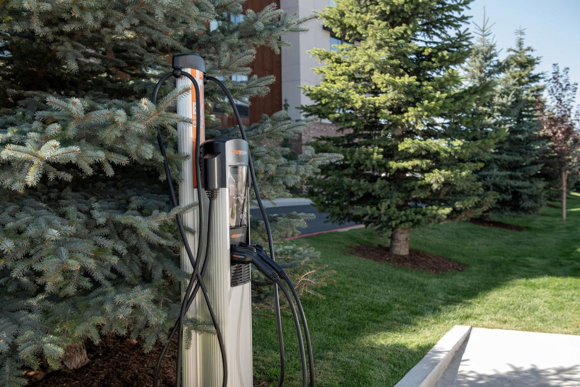 Courtyard By Marriott Bozeman Hotel Exterior photo