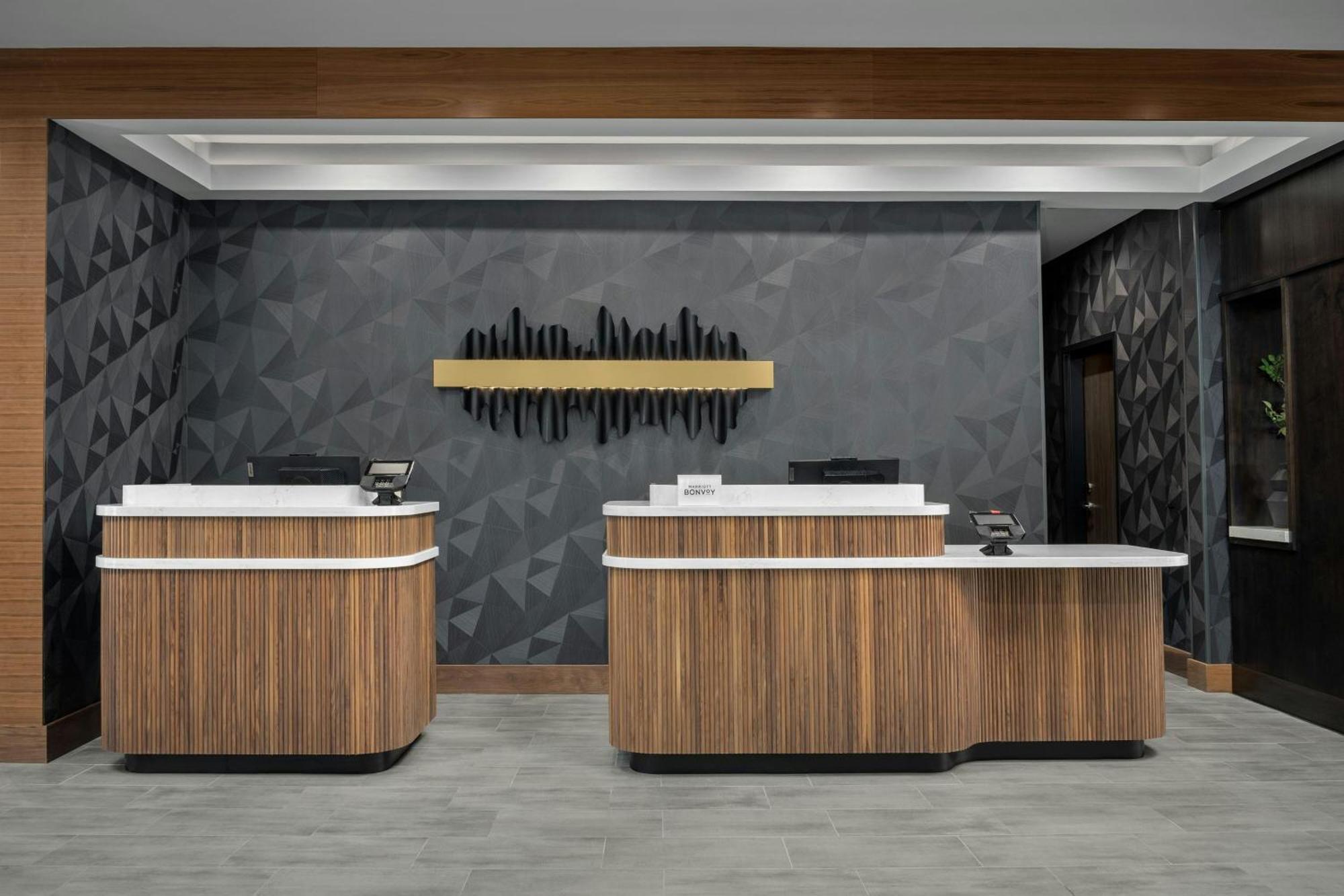 Courtyard By Marriott Bozeman Hotel Exterior photo